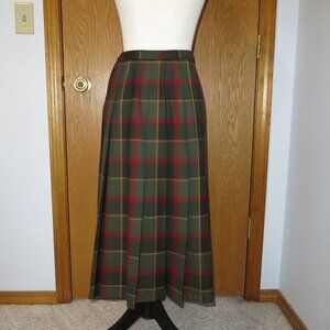 Pendleton midi skirt 100% all season virgin wool olive green  red size 6 petite